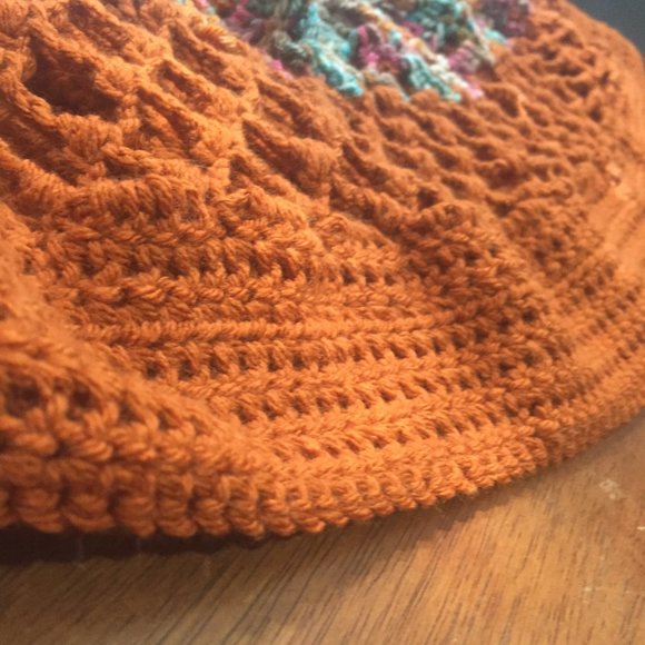 Knitted Skirt - Picture 4 of 6